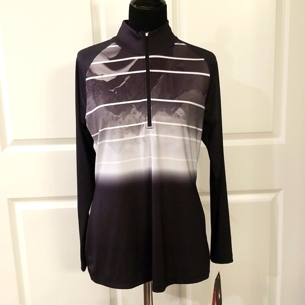 NWT!! Stunning Spyder Showcase MTN Fade Zip T-Neck XL. Gorgeous and hard to find